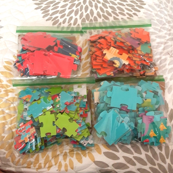 4 pack puzzles - Picture 10 of 10
